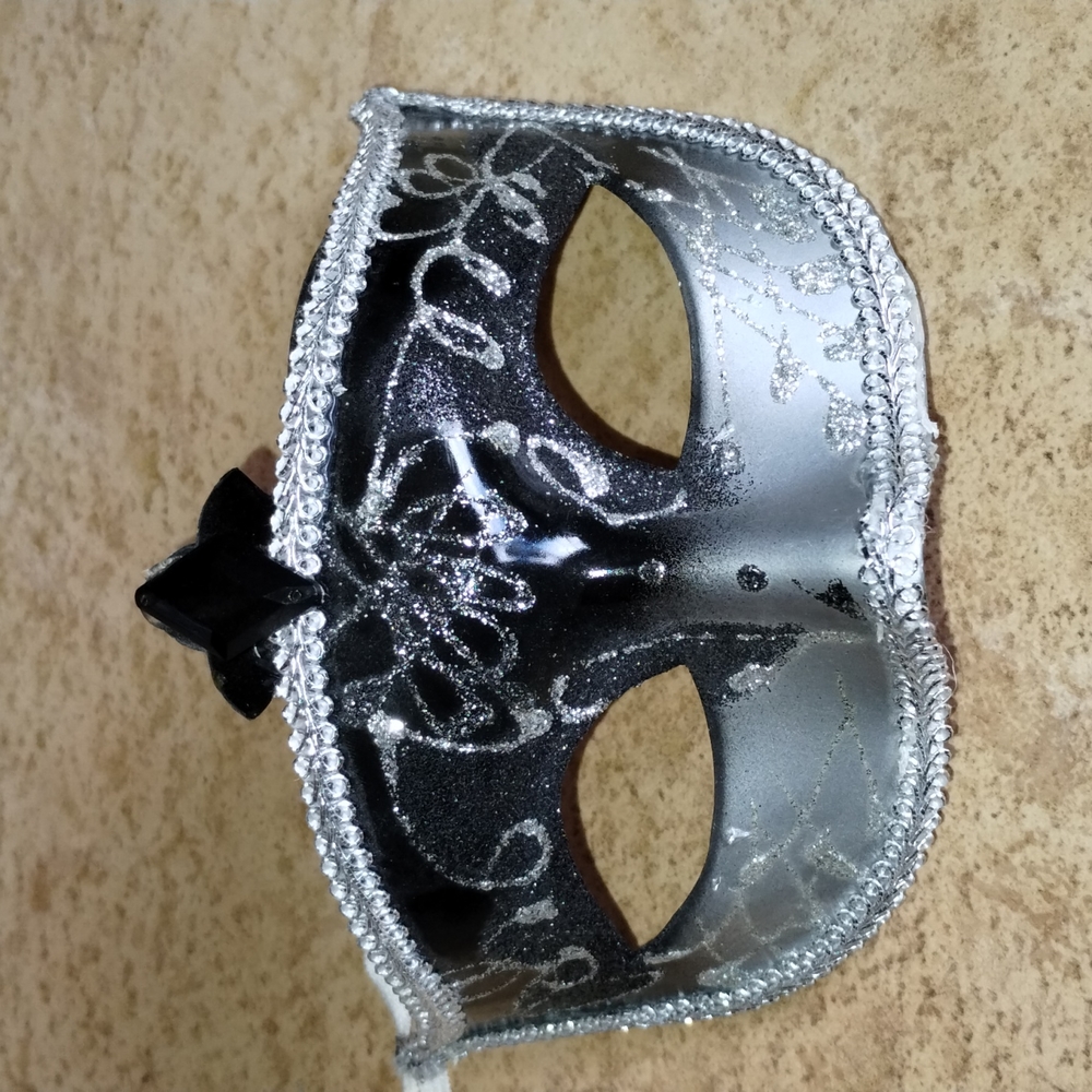 Mardi Gras Mask